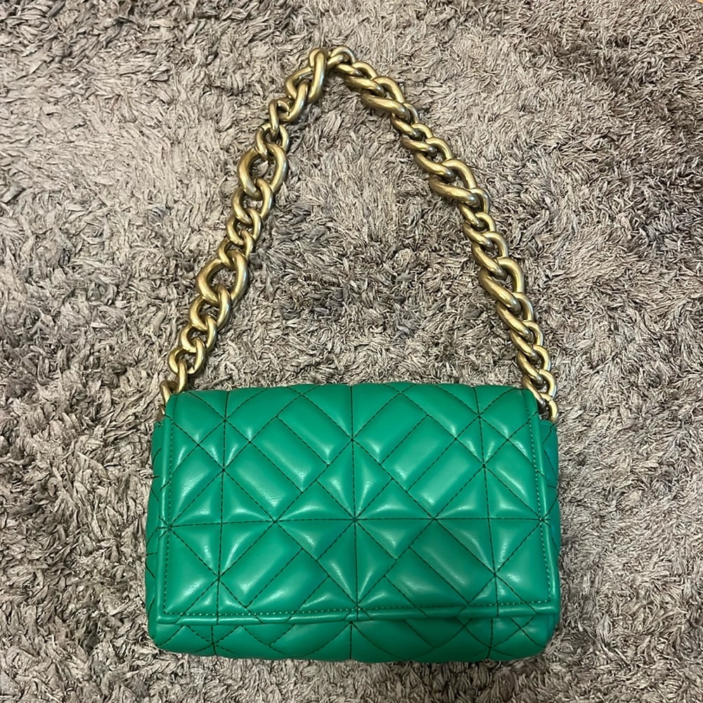 Zara Green Chain Bag *NWOT*